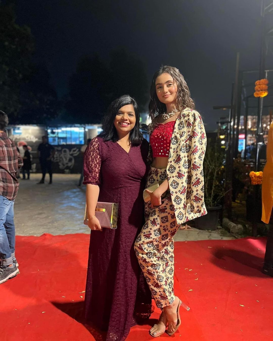 avani soni with janki bodiwala